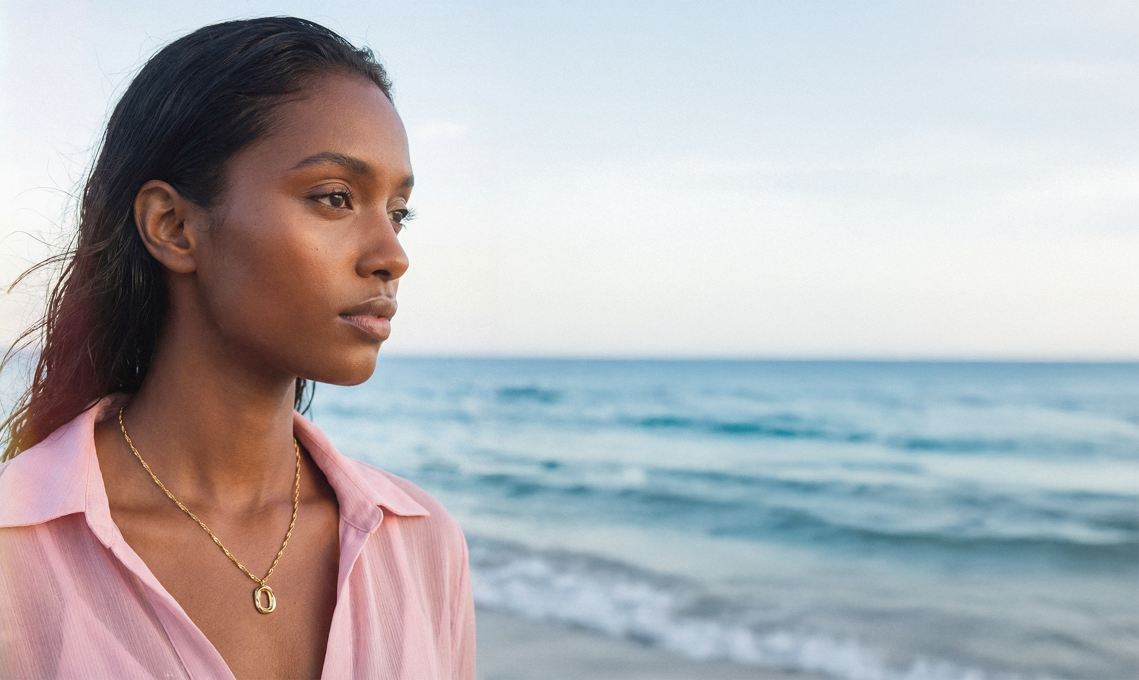 Molten Oval Necklace