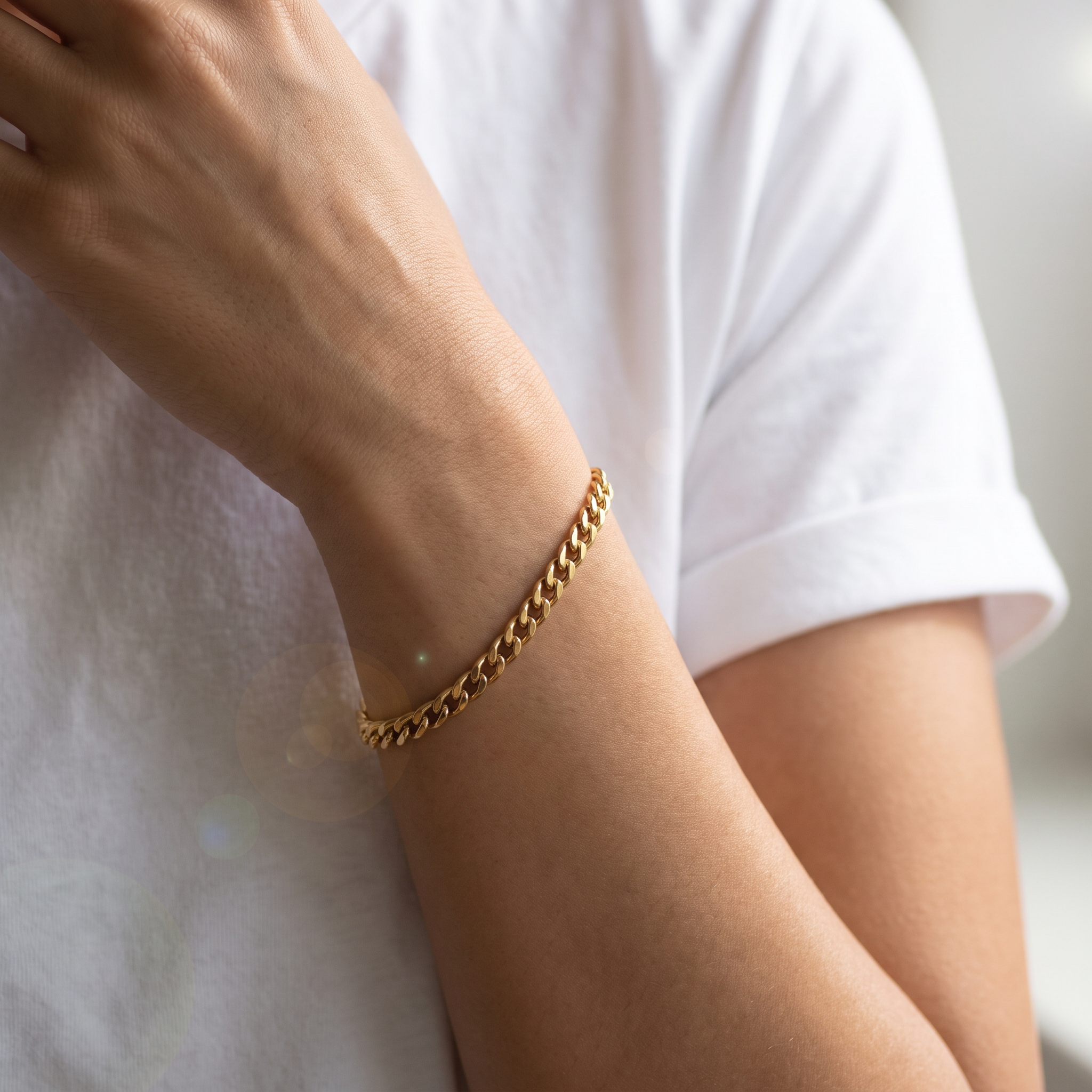 Gold Curb Chain Bracelet